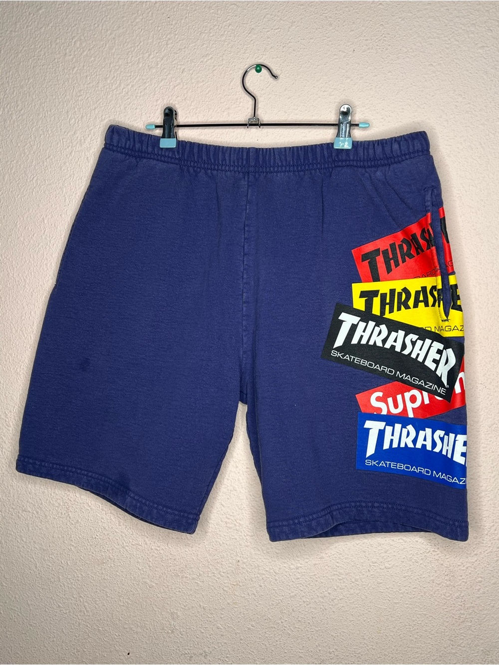 Men’s supreme shorts size approx m-l